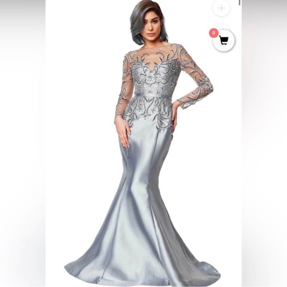 Formal Dress (Size 8)